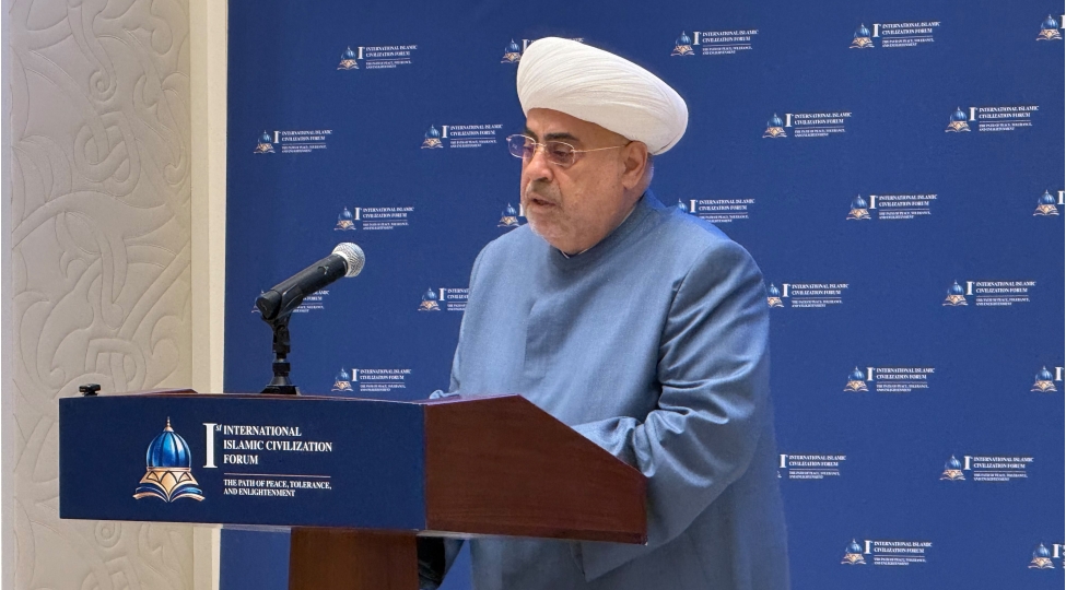 allahshukur-pashazade-i-beynelxalq-islam-sivilizasiyasi-forumunun-achilish-merasiminde-chixish-edib-foto