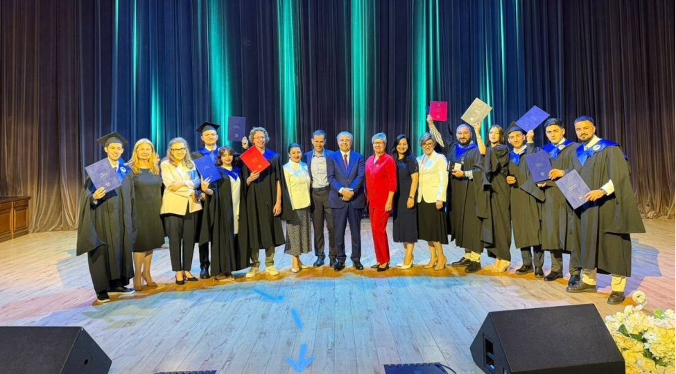 mgimo-ile-asa-arasinda-ikili-diplom-proqraminin-mezunlarina-diplomlar-teqdim-olunub