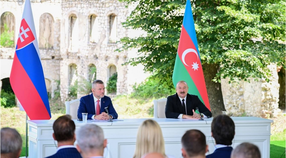 strateji-terefdashliqdan-boyuk-layihelere