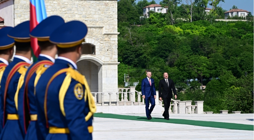 diplomatik-gorushler-ve-beynelxalq-dialoq-mekani