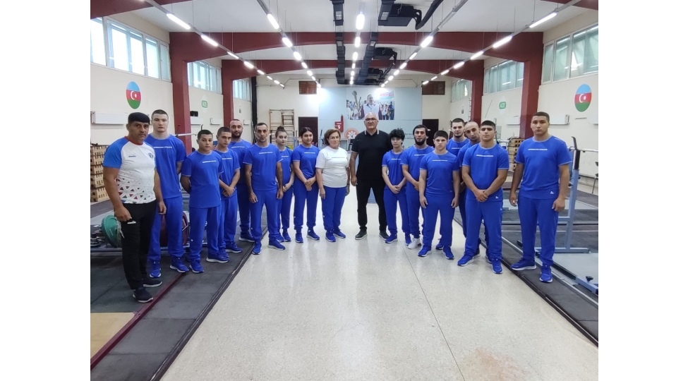 fumudov-avropa-birinciliyine-yollanacaq-heyet-uzvleri-ile-gorushub
