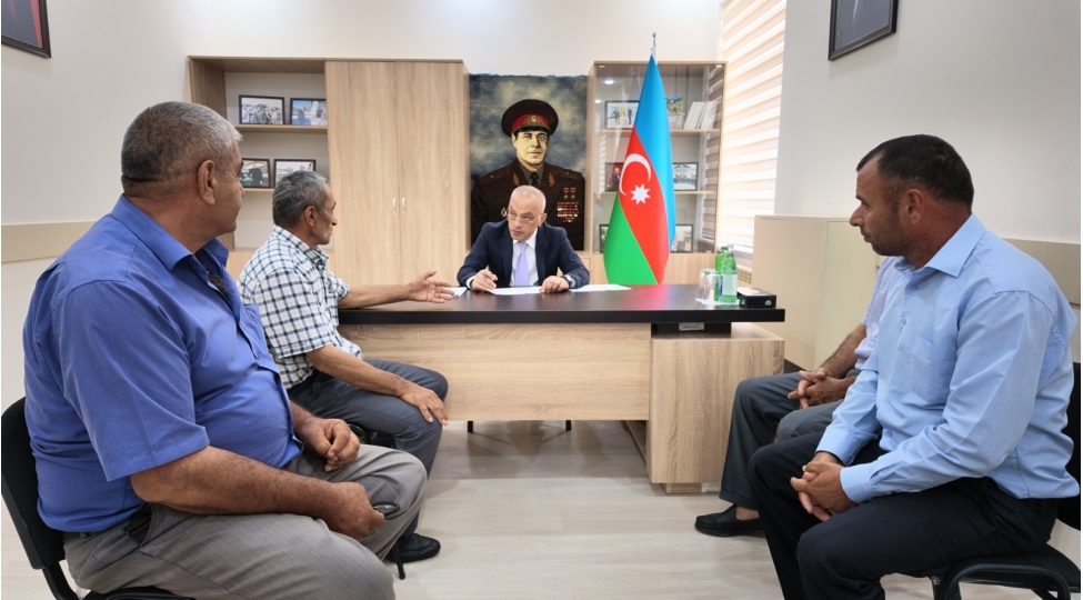 azerbaycan-dovlet-su-ehtiyatlari-agentliyinin-sedri-lenkeran-sheherinde-vetendashlarla-gorushub