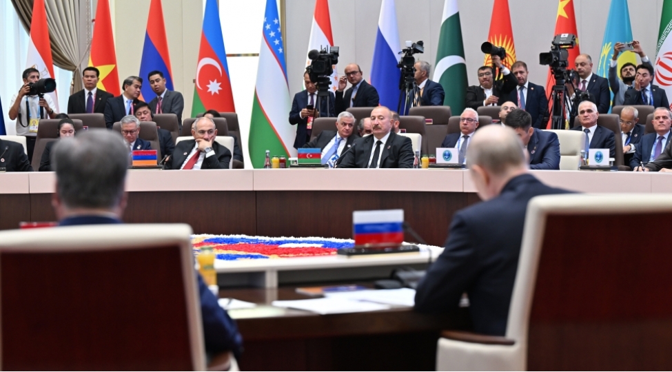 azerbaycan-shet-mekaninda-merkezi-asiya-ve-avropa-arasinda-muhum-korpudur