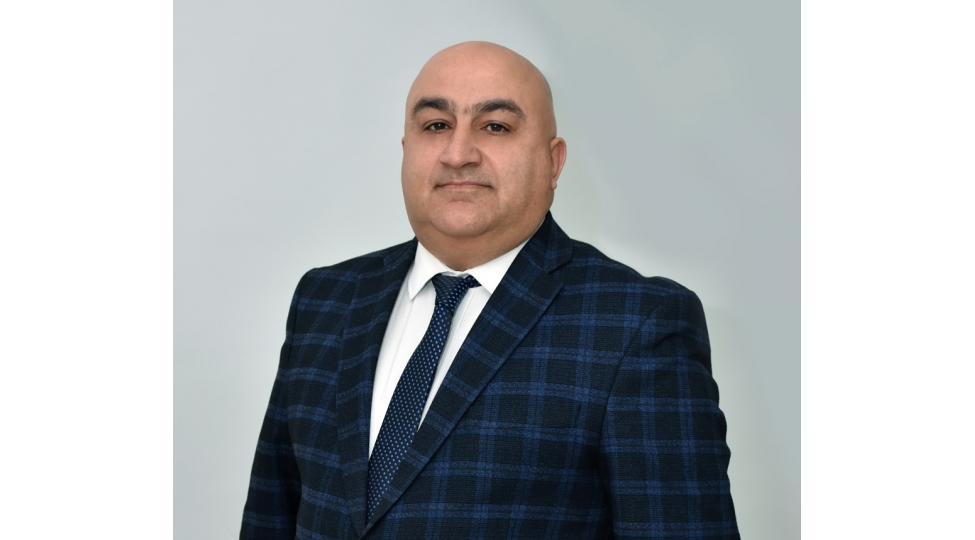 ictimai-neqliyyat-sisteminde-yeni-merhele-brutto-muqavile-sisteminin-tetbiqine-bashlanilib