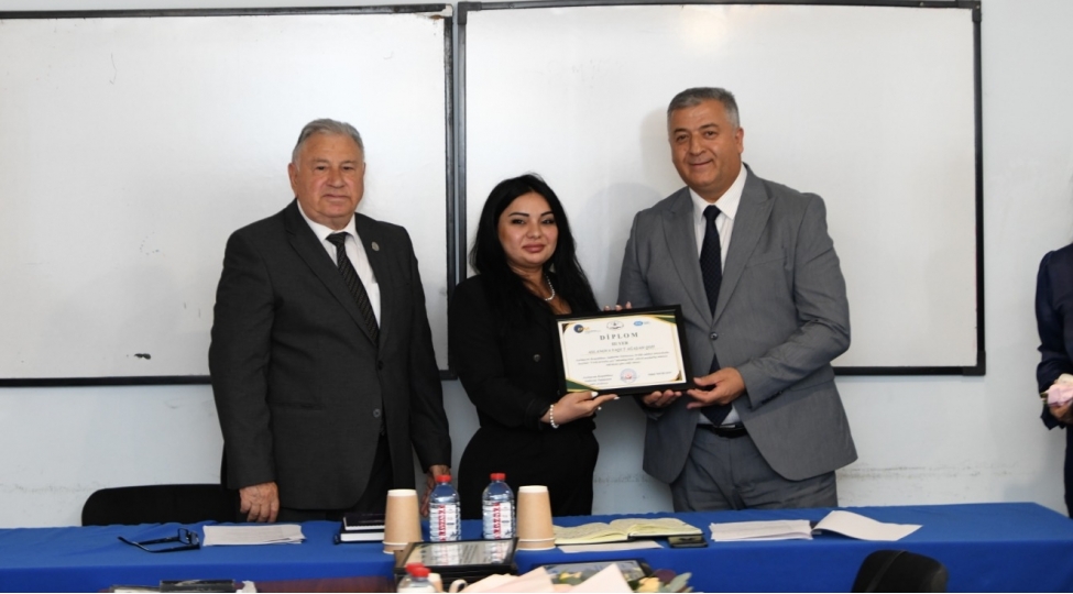 auditorlar-palatasinin-jurnalistler-arasinda-kechirdiyi-ferdi-yazi-musabiqesinin-qalibleri-achiqlandi-foto