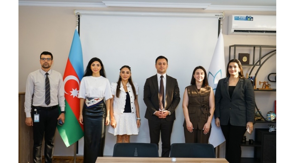 tehsil-telebe-krediti-fondu-ile-loqos-psixoloji-ve-nitq-merkezi-arasinda-memorandum-imzalanib