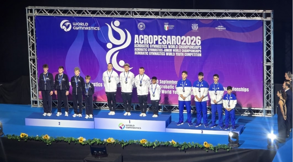 yeniyetme-akrobatlarimiz-moteber-yarishda-ugur-qazaniblar