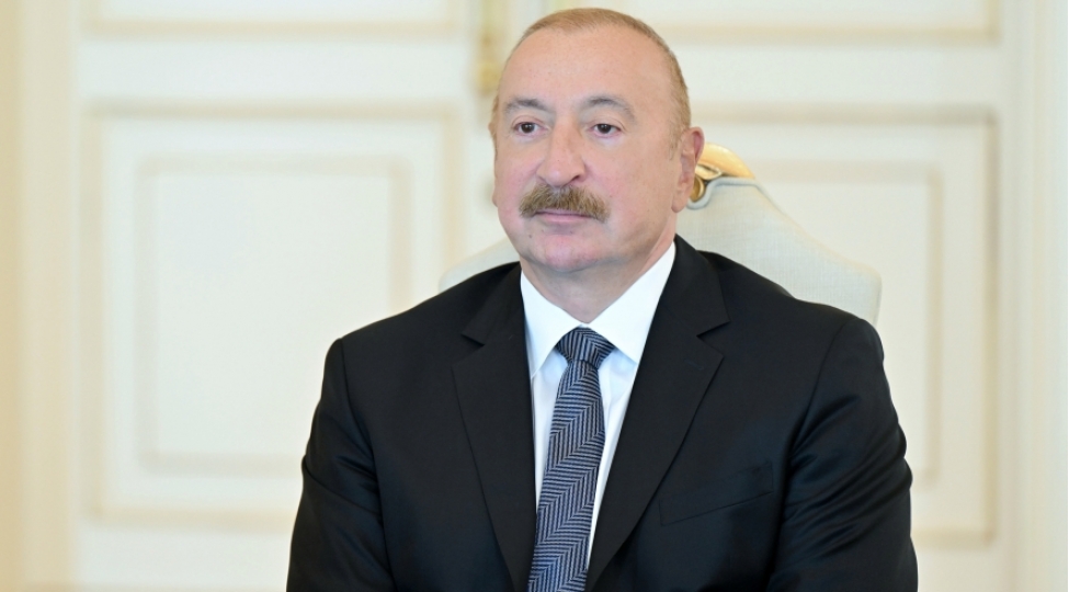 prezident-ilham-eliyev-koreya-respublikasinin-prezidenti-li-cemyonu-tebrik-edib