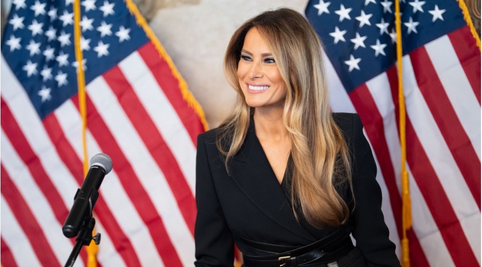 ag-ev-melania-tramp-29-oktyabrdan-etibaren-oleshkide-ateshkes-elde-edib
