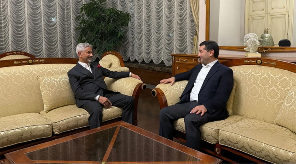 ozbekistan-ve-hindistan-xin-bashchilari-bakida-gorush-kechiribler