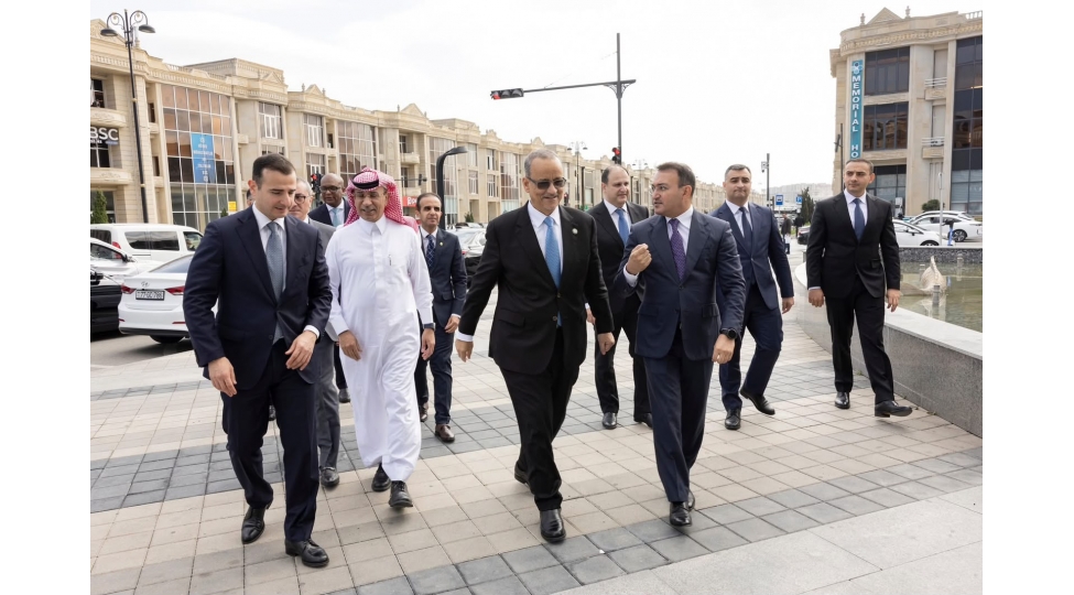 islam-emekdashliq-teshkilatinin-bash-katibi-asan-xidmetde