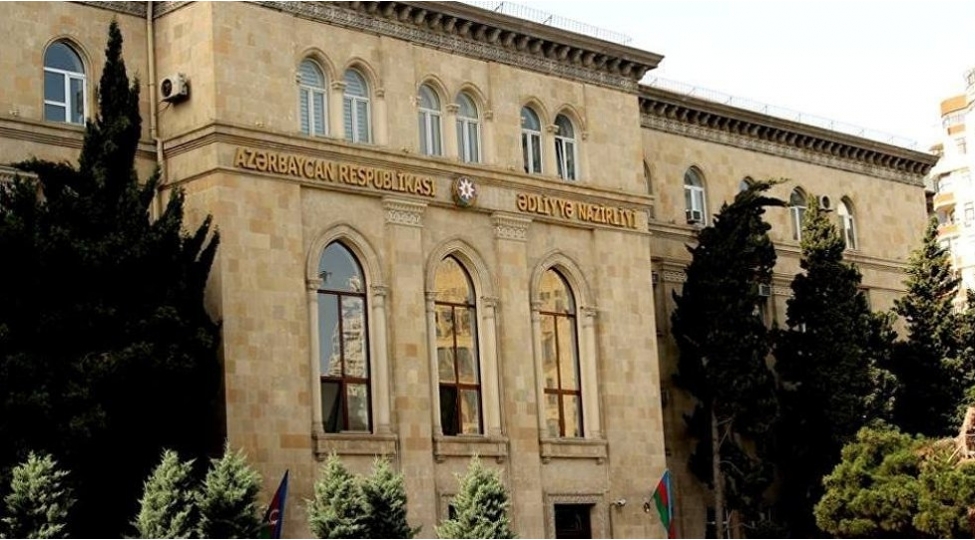 beynelxalq-axtarishda-olan-shexs-almaniyada-tutularaq-azerbaycana-ekstradisiya-edilib-2