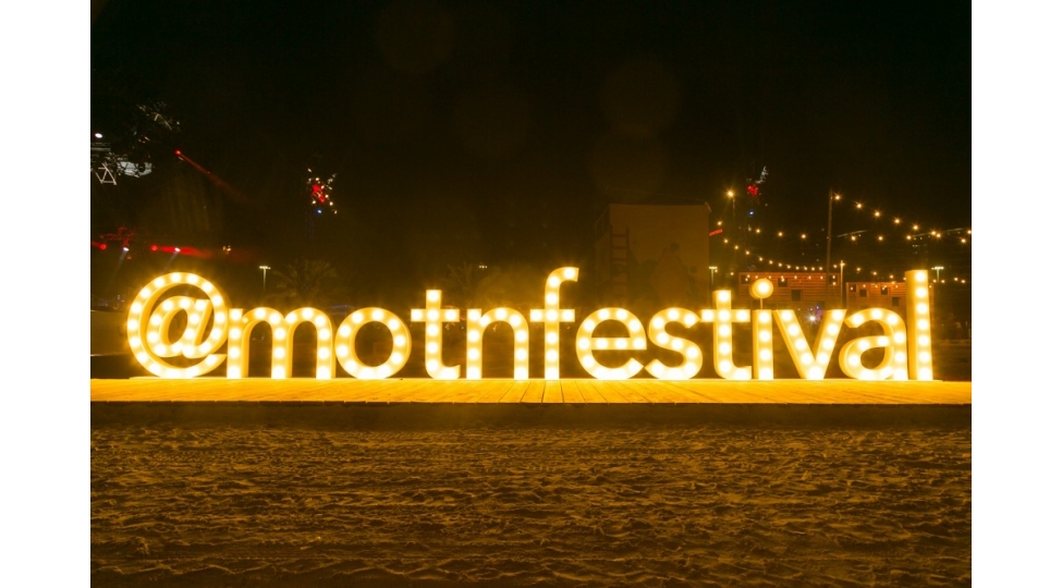 mother-of-the-nation-festivali-ebu-dabiye-qayidir