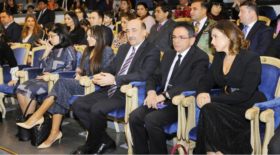 balaca-shahzade-dovlet-musiqili-teatrinin-sehnesinde