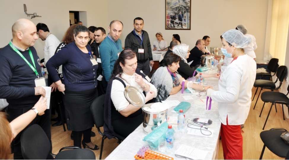 humanist-kampaniyalar-davam-etdirilir-foto