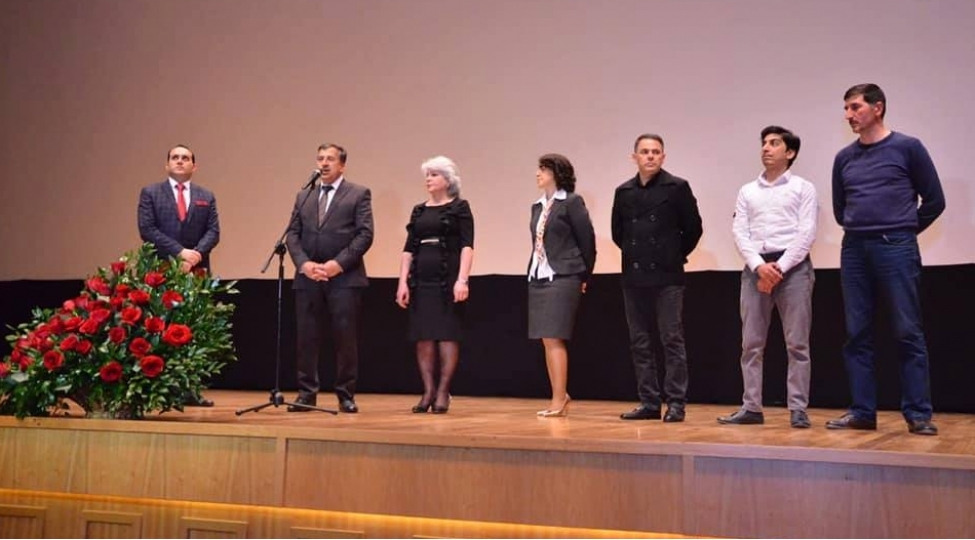 men-seninleyem-ana-veten-foto
