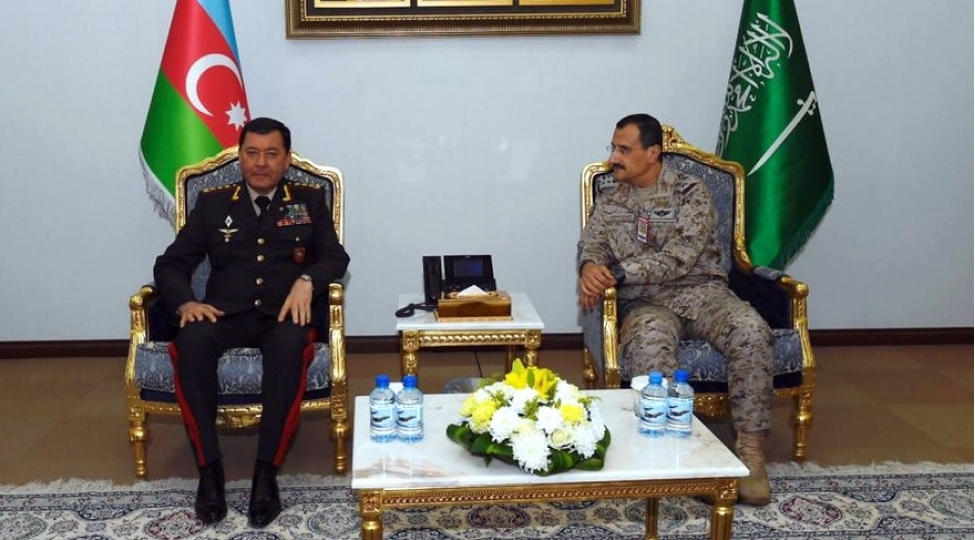 azerbaycan-silahli-quvvelerin-bash-qerargah-reisi-kral-hhq-nin-emeliyyat-merkezini-ziyaret-edib-foto