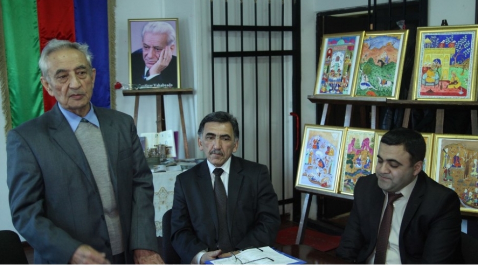 bextiyar-vahabzadenin-feryadi-ozbek-diline-tercume-edilib