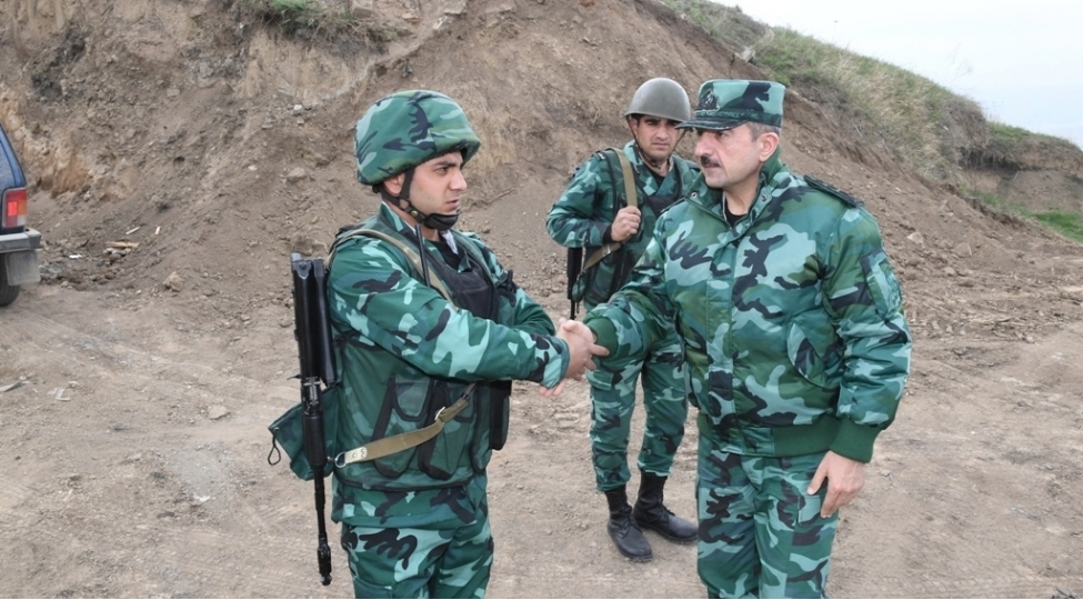 elchin-quliyev-onlari-teltif-etdi-siyahi