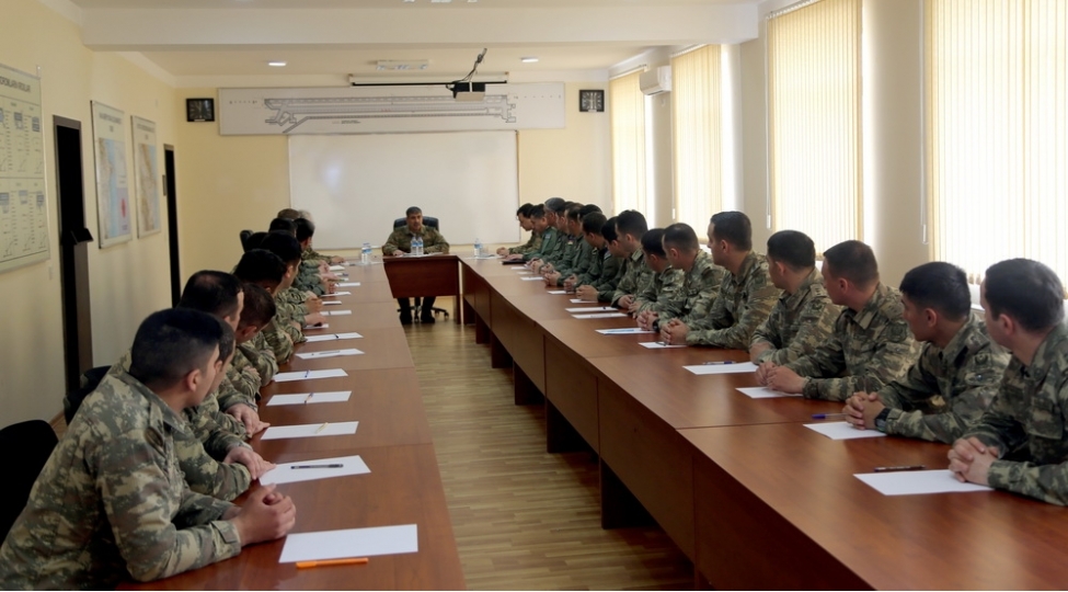 mudafie-naziri-hhq-nin-telim-meshq-merkezinin-achilishinda-ishtirak-edib-video-foto