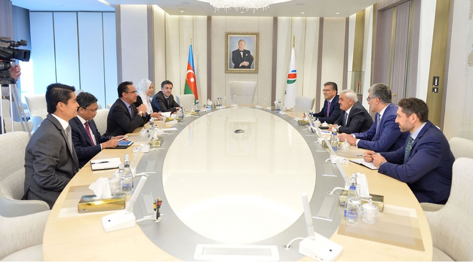 socar-prezidenti-petronas-shirketinin-prezidenti-ile-gorushub-foto