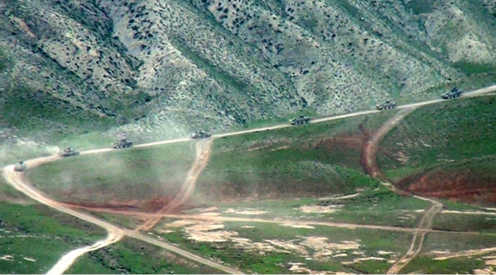 azerbaycan-turkiye-birge-doyush-atishli-taktiki-telimleri-bashlayib-foto