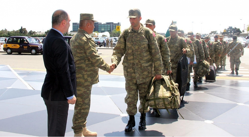 azerbaycan-turkiye-birge-telimlerinde-ishtirak-eden-turkiyeli-heyetin-yola-salinmasi-merasimi-kechirilib