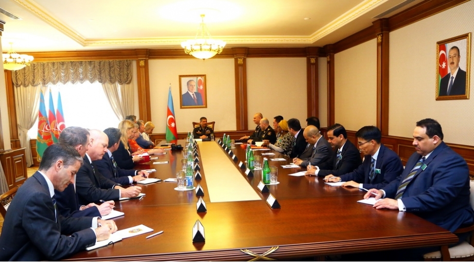 mudafie-naziri-kral-kollecinin-numayende-heyeti-ile-gorushub