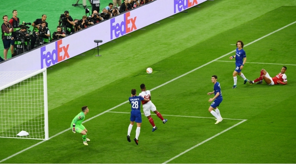 chelsi-baki-finalinda-arsenali-darmadagin-edib-foto-video