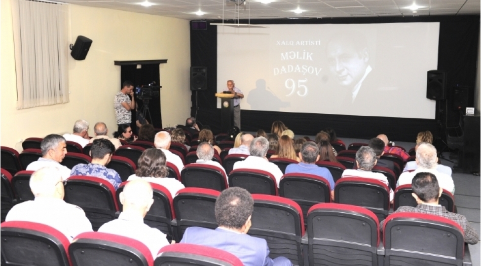 xalq-artisti-melik-dadashovun-xatiresi-yad-edilib