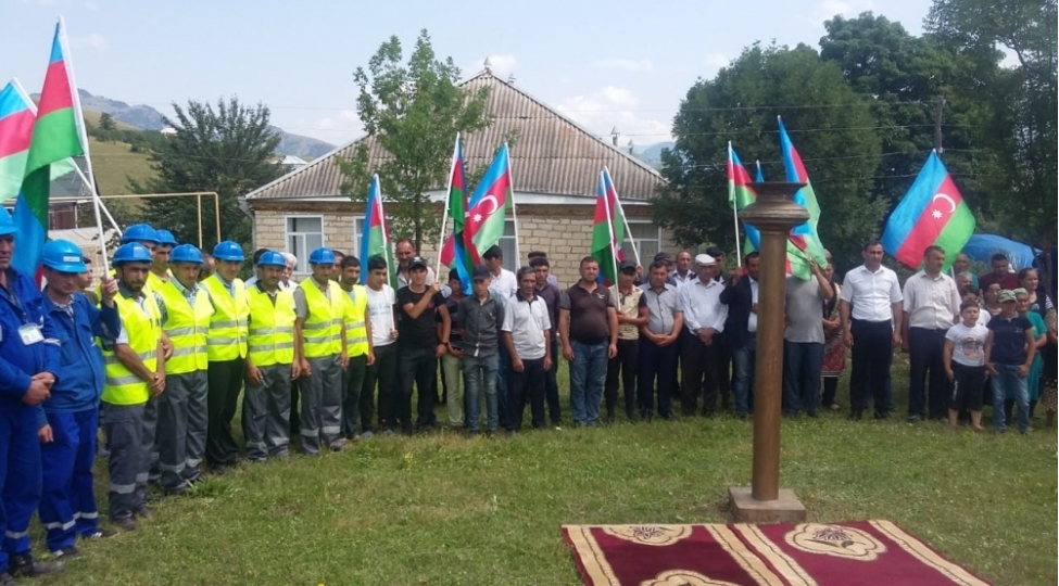 gedebey-rayonunun-daha-uch-yashayish-menteqesine-tebii-qaz-verilib