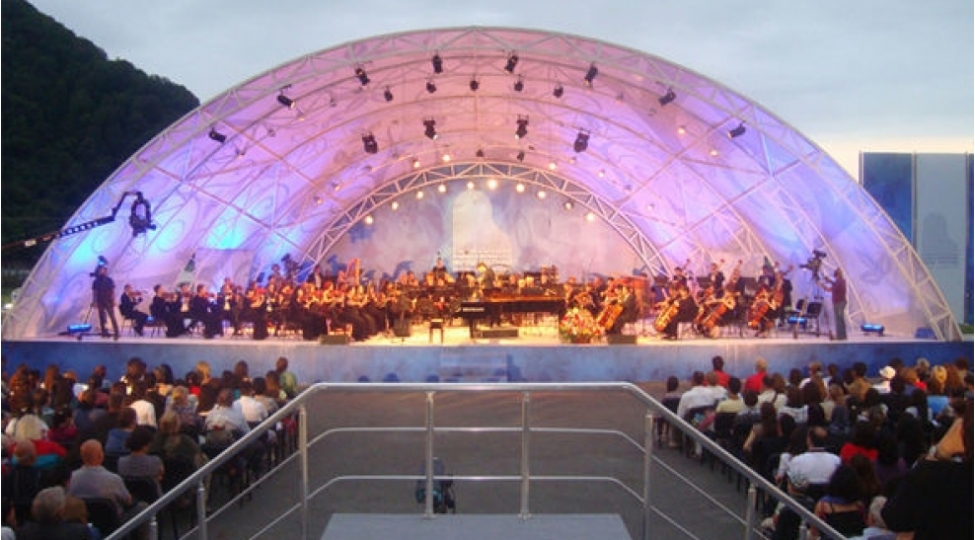 qebele-beynelxalq-musiqi-festivali-yeniden-senetseverlerin-gorushune-gelecek