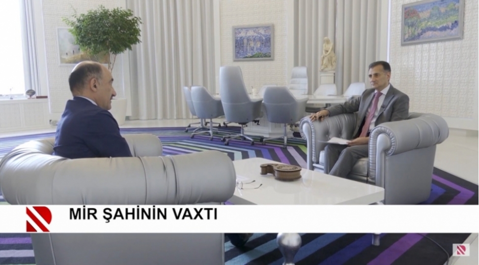 medeniyyet-naziri-real-televiziyasina-musahibe-verib