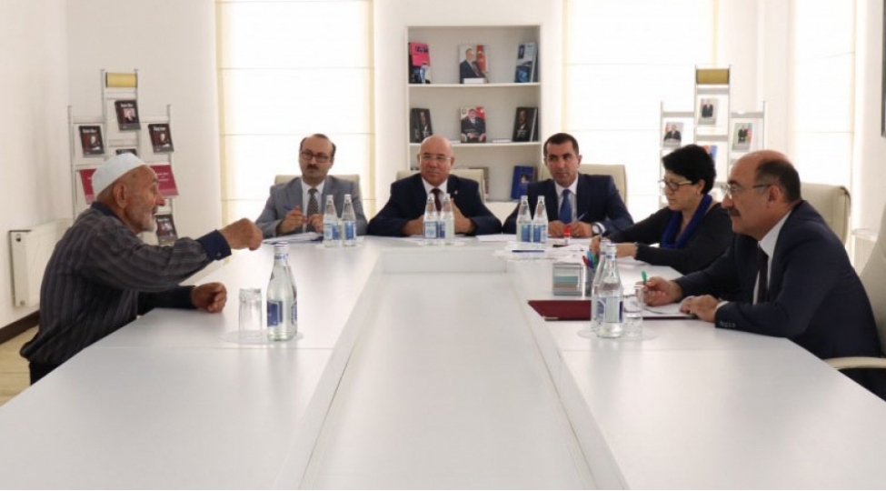 medeniyyet-naziri-ve-muavinleri-regionlarda-vetendashlarla-gorushub