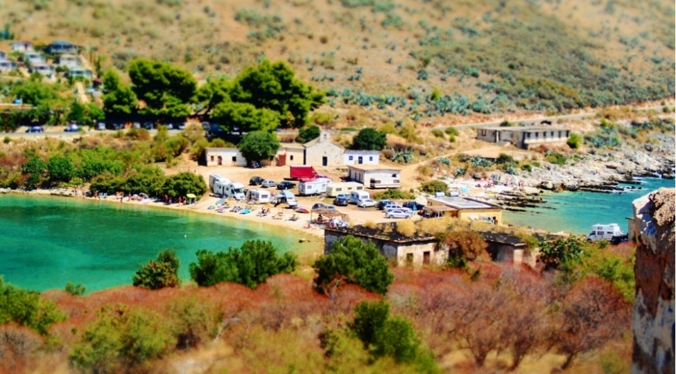 albaniyanin-ozunemexsus-cehetleri