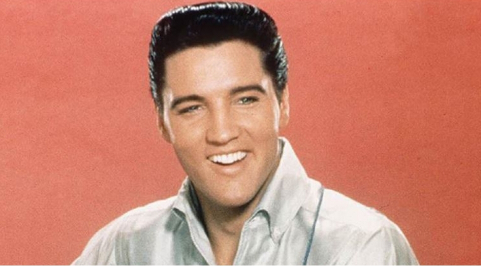 dunyada-rok-n-roll-krali-elvis-preslinin-xatiresi-anilir