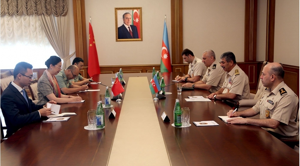 azerbaycan-ile-chin-arasinda-herbi-texniki-emekdashliq-meseleleri-muzakire-olunub