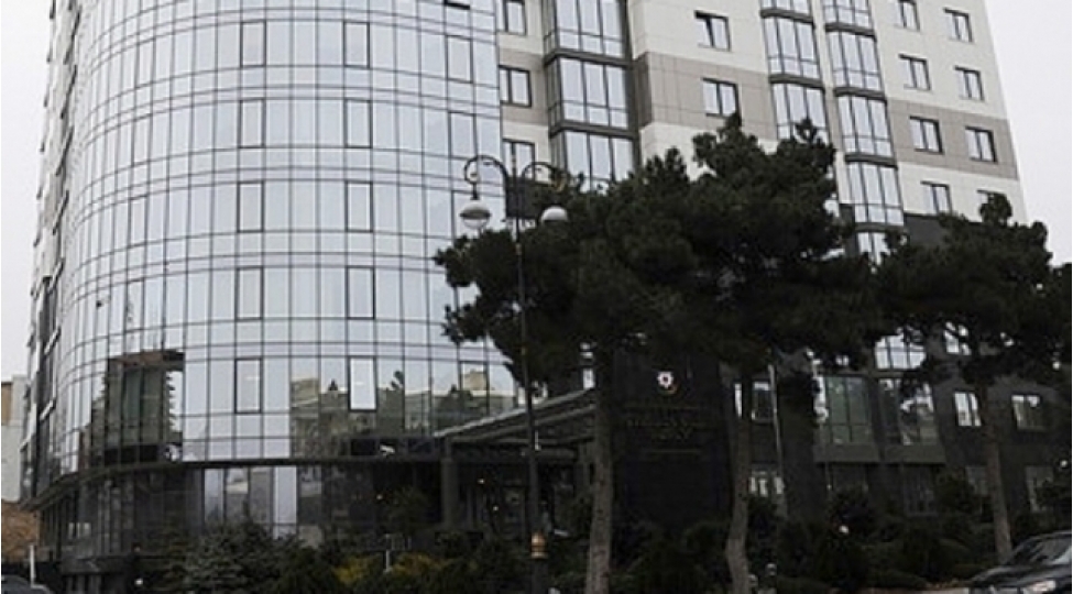 fhn-biz-sizin-uchun-xidmet-edirik-siz-de-bizim-uchun-evde-qalin-video