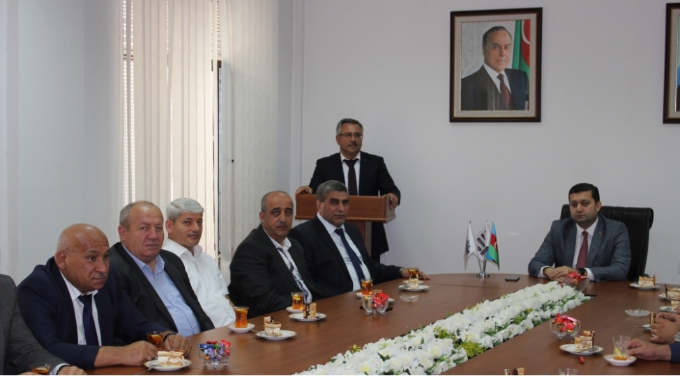 neft-kemerleri-idaresinde-neftchiler-gunu-qeyd-edilib-foto