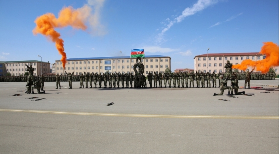 genc-esgerler-xidmet-yerlerine-yola-salindi-video