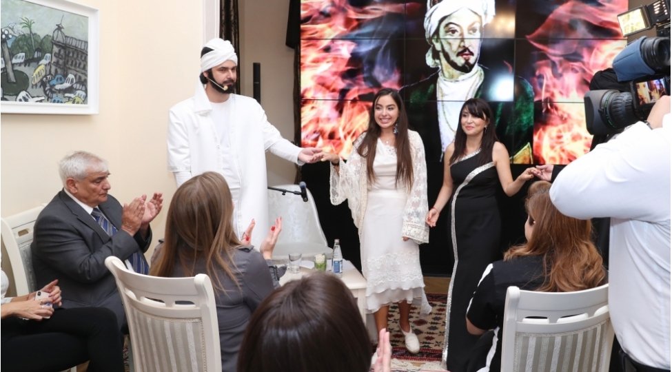 leyla-fons-vitae-poeziya-tamashasi-maraqla-qarshilanib