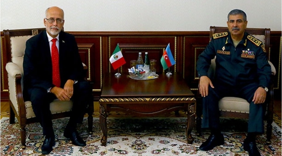azerbaycanin-mudafie-naziri-meksikanin-olkemizdeki-sefiri-ile-gorushub