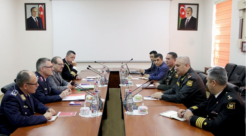 azerbaycan-ve-almaniya-mudafie-nazirlikleri-arasinda-ikiterefli-danishiqlar-kechirilib
