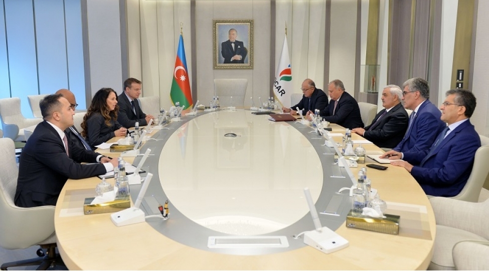 qarabag-yataginin-ishlenmesi-uchun-platformanin-tikintisi-sona-chatir