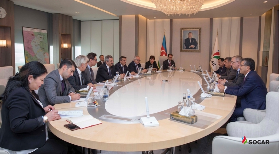 iqtisadi-elaqelerin-perspektivleri-muzakire-olunub