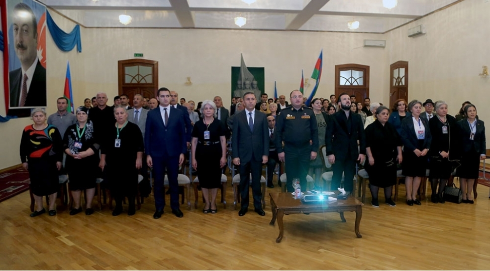 aprel-shehidi-ebdulmecid-axundovun-xatiresi-anilib