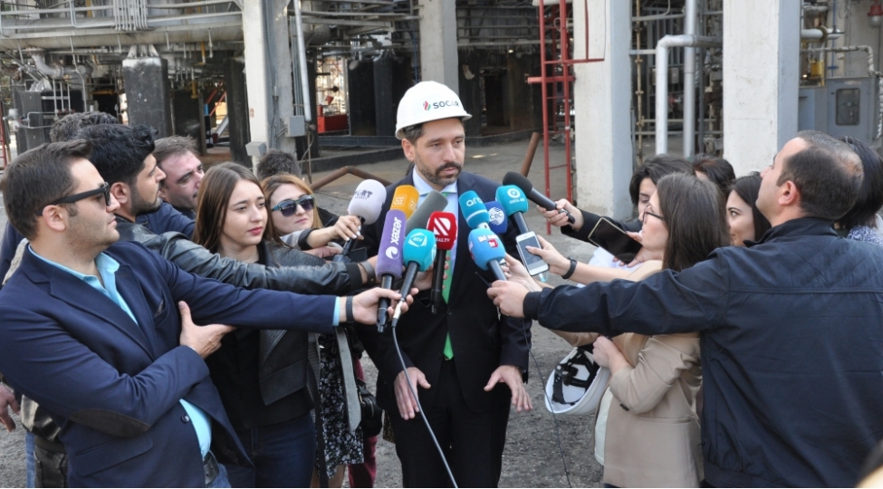 heyder-eliyev-adina-neft-emali-zavodunda-bir-gun-foto