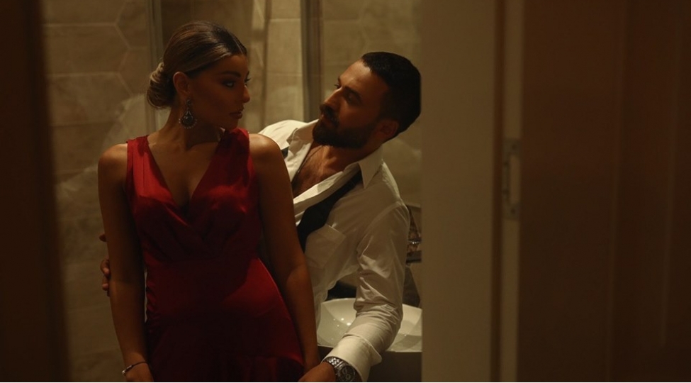 zamiq-huseynov-o-xanimla-semimi-goruntulendi-video