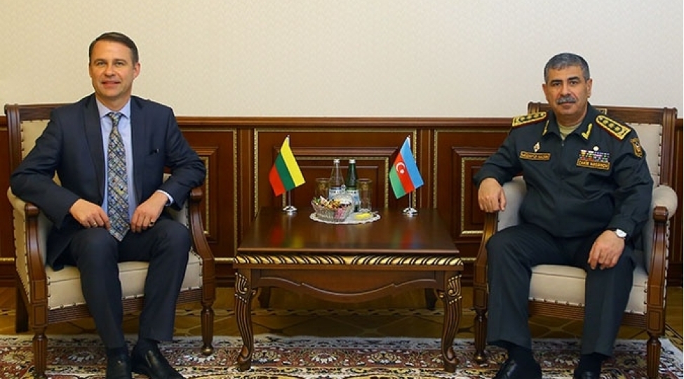 mudafie-naziri-litvanin-azerbaycanda-yeni-teyin-olunmush-sefiri-ile-gorushub