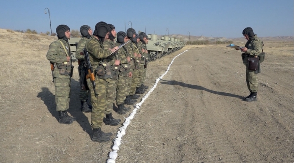 en-yaxshi-tank-eleyhine-batareya-adi-ugrunda-yarish-video